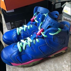 AIR JORDAN RETRO 6’s